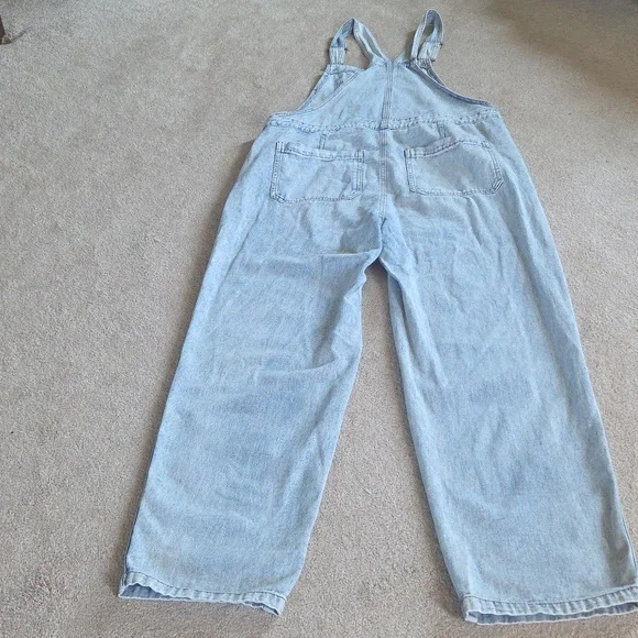 Celebrity Pink  Overalls - Picture 4 of 5